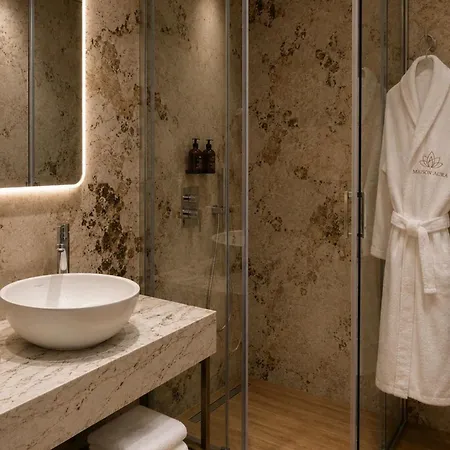Maison Aura - Luxury Residences